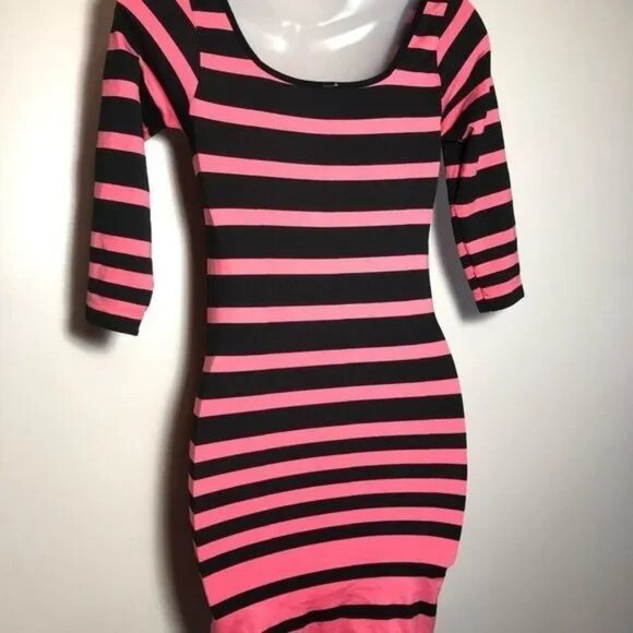 NEW MIX WOMEN'S PINK/BLACK STRIPED STRETCH BODYCON DRESS SIZE OS (ONE SIZE) - Picture 5 of 8